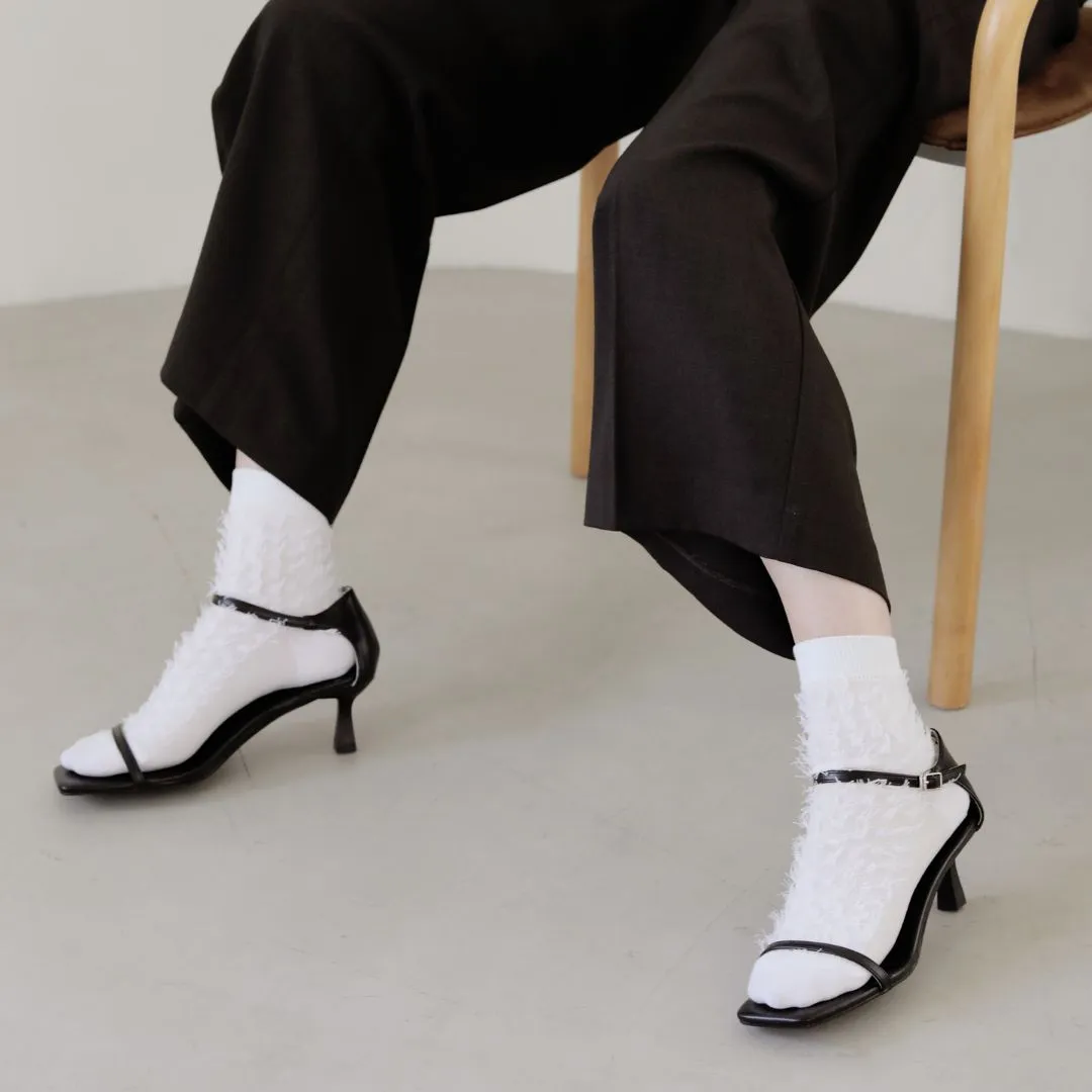 021132392 Fringe Style Low Crew Socks