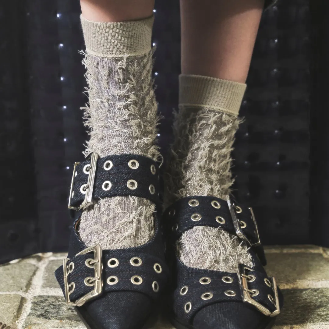 021132392 Fringe Style Low Crew Socks