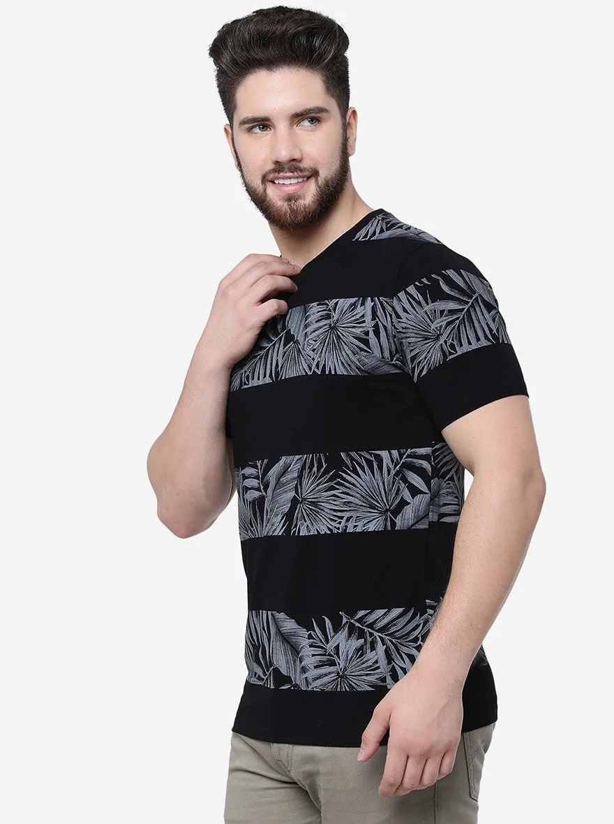 Black Printed Slim Fit T-Shirt | JadeBlue