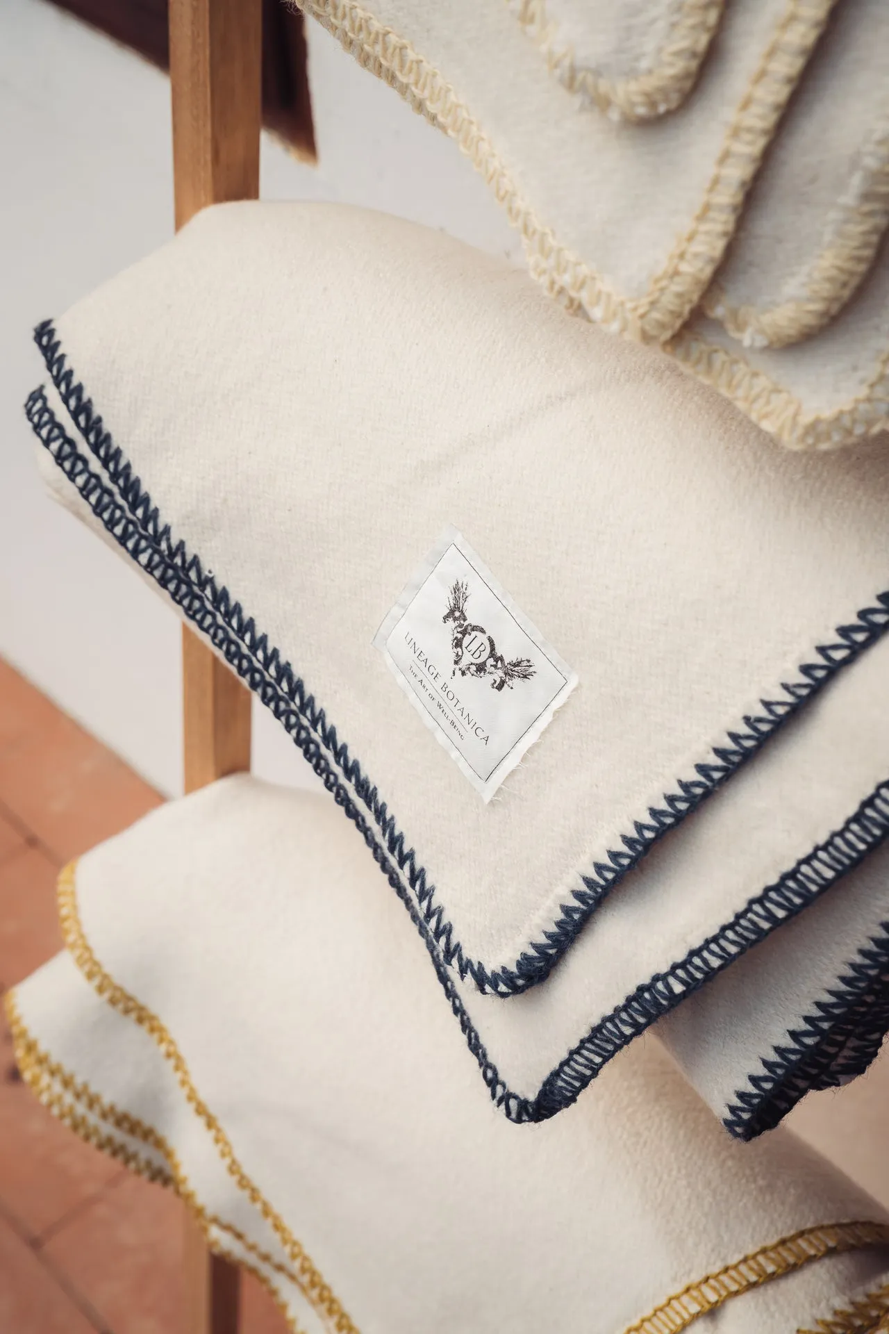 Blanket: Organic eco-cotton, Indigo trim - BL24