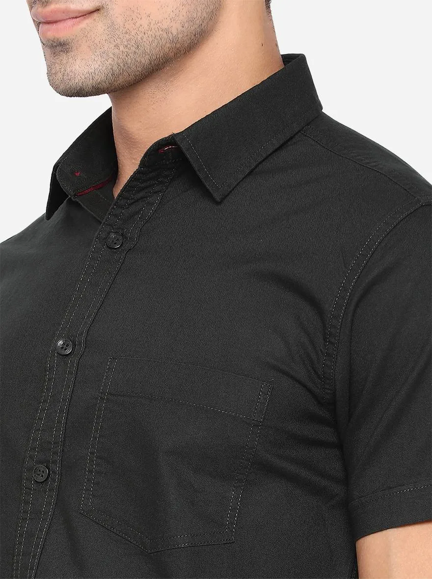 Dark Green Solid Slim Fit Semi Casual Shirt | Greenfibre