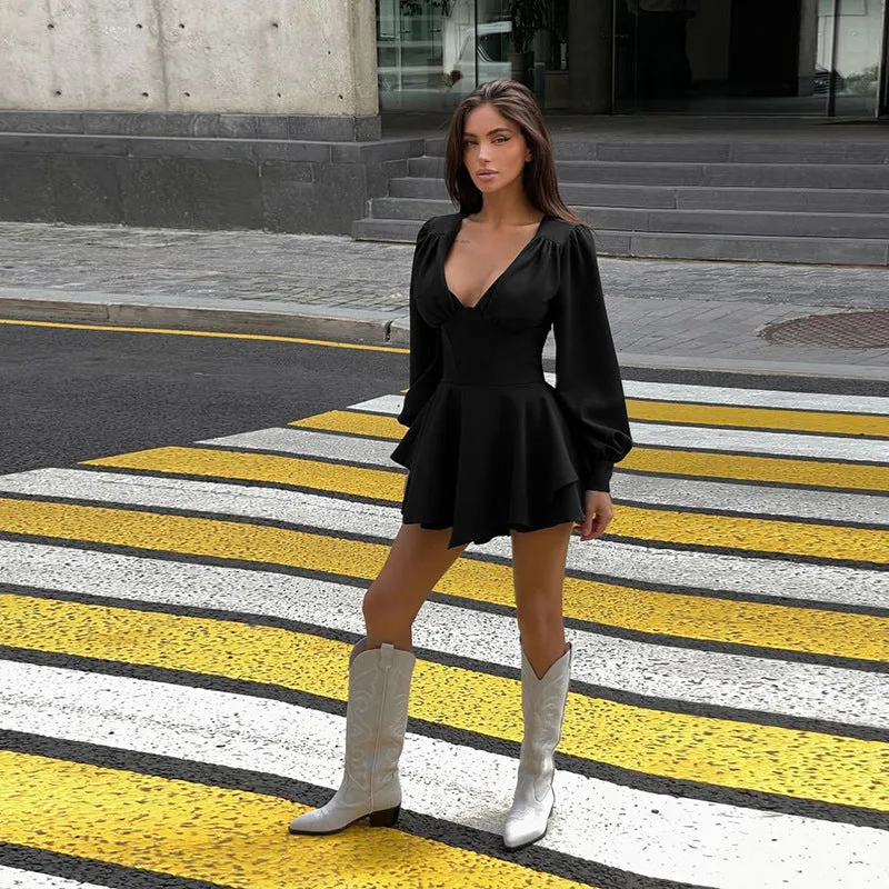 Elegant V-Neck Gathered Bodycon Dress for Timeless Fall Chic