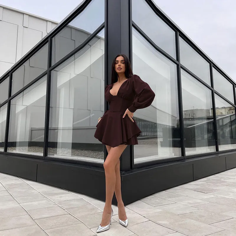 Elegant V-Neck Gathered Bodycon Dress for Timeless Fall Chic