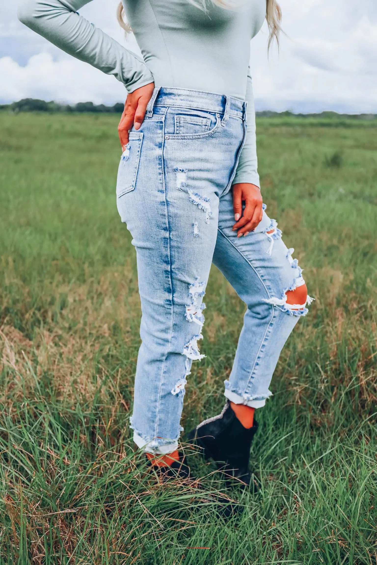 Karyn Hi-Rise Crop Jeans - Light