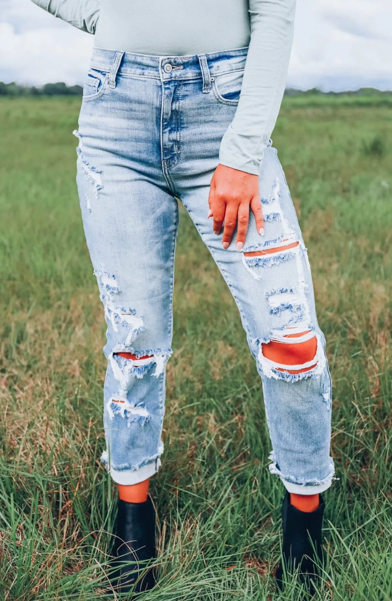 Karyn Hi-Rise Crop Jeans - Light