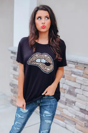 Kiss You Tonight Leopard Graphic Top - Black