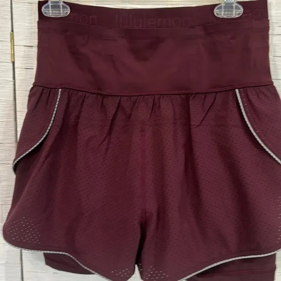 Lululemon Fast and Free 2 In 1 Short Elite