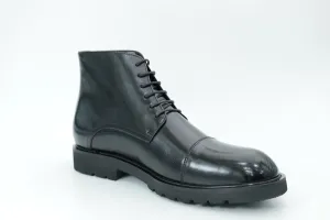 Mid-high boots