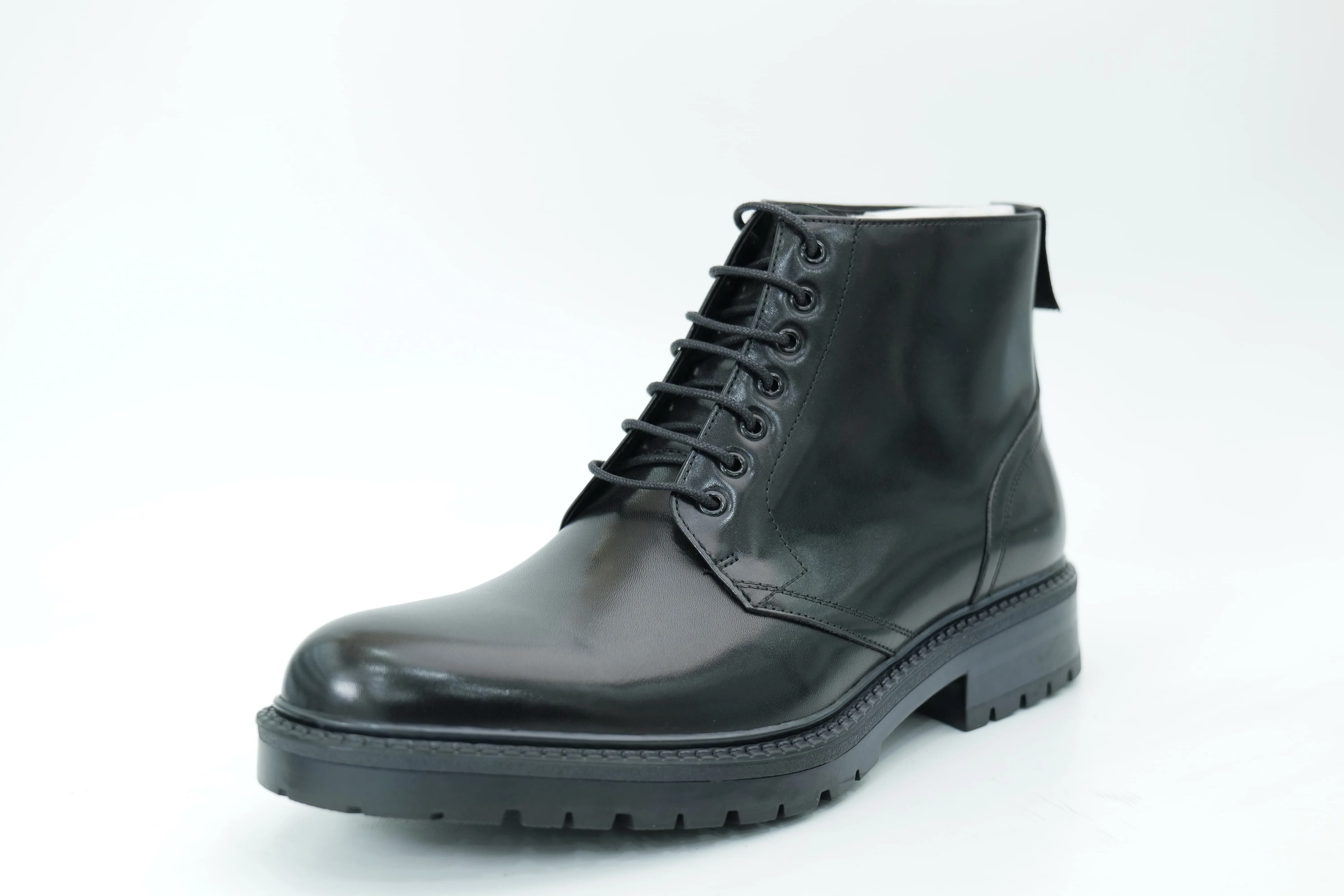 Mid-high boots