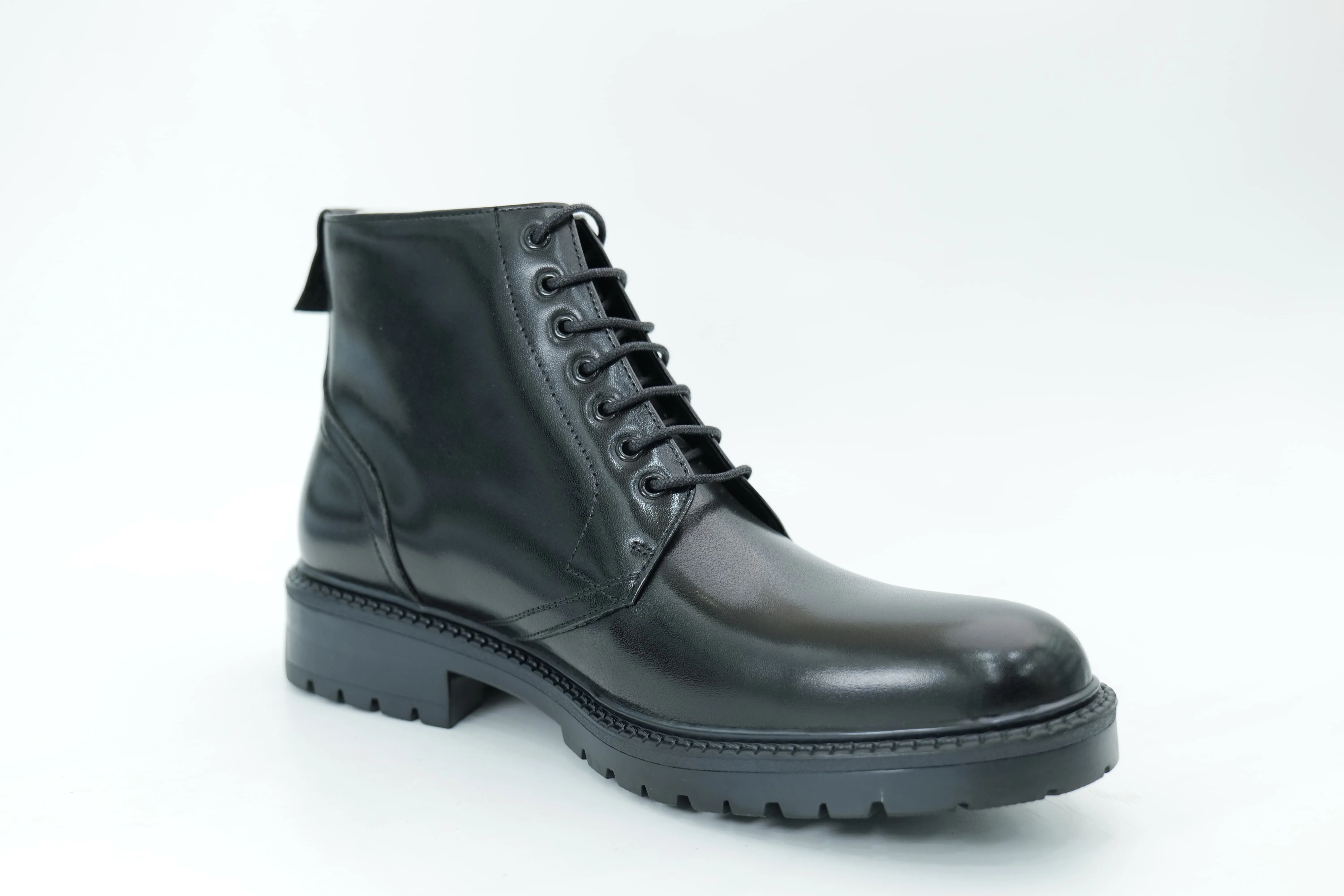 Mid-high boots
