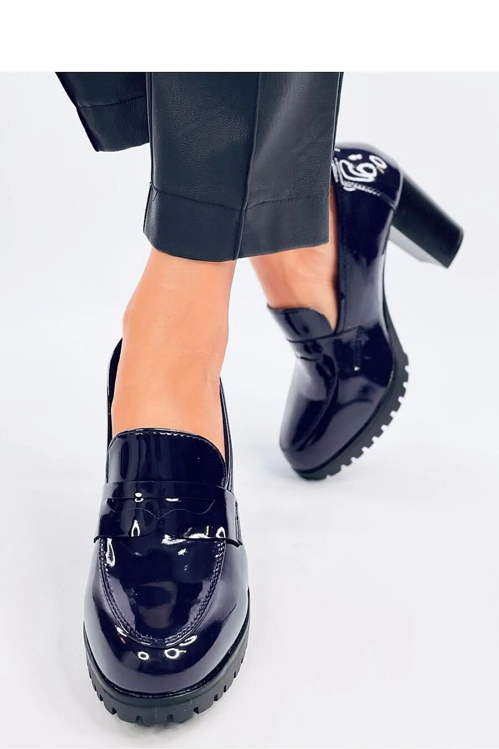 Platform pumps