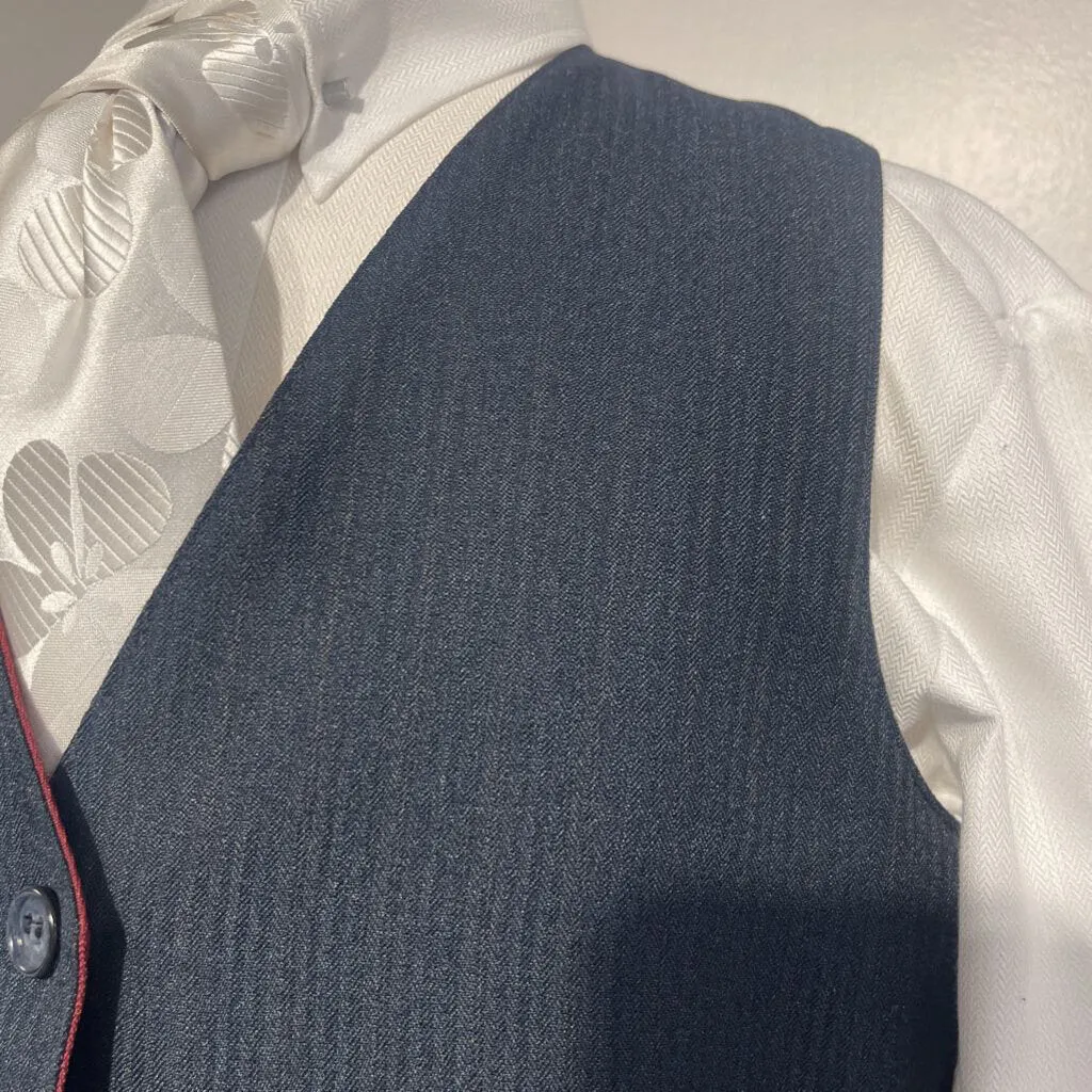Reed Hill Navy Vest