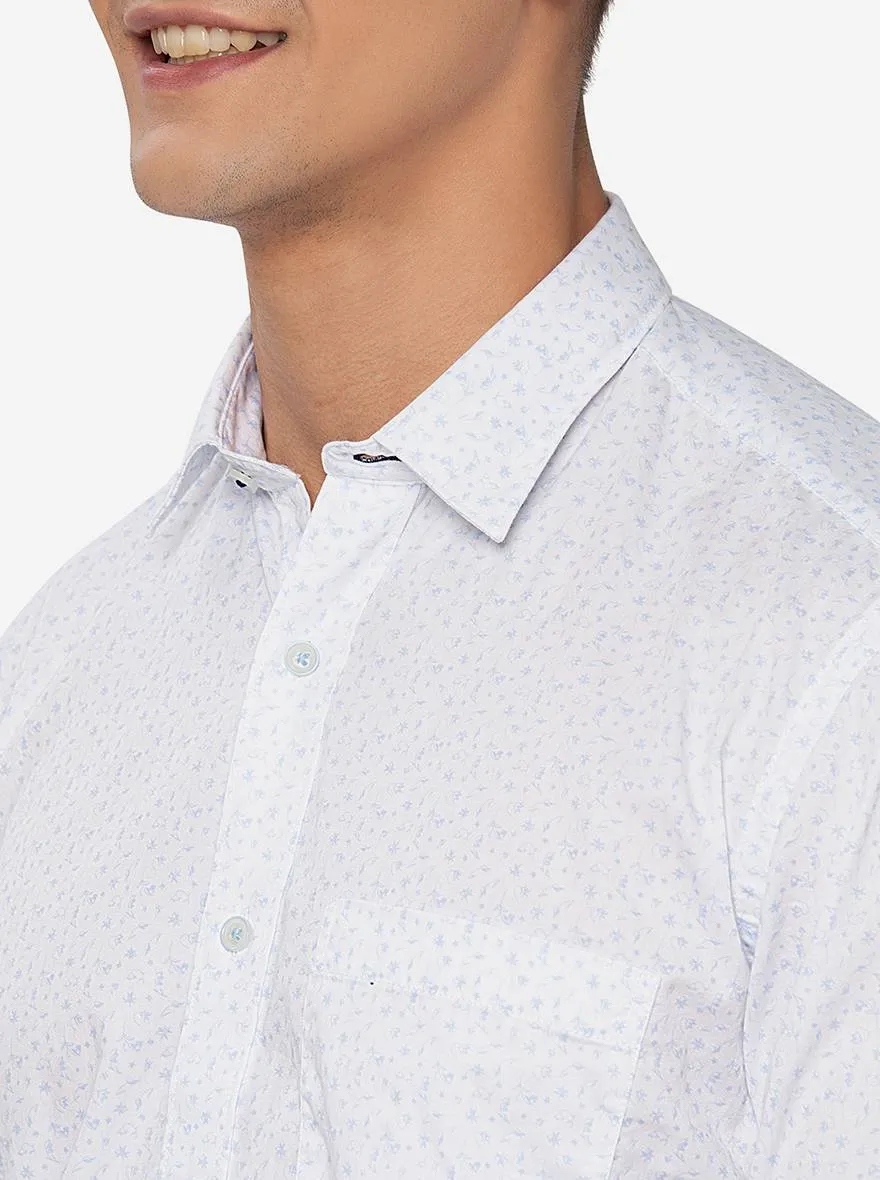 Snow White Printed Slim Fit Casual Shirt | JadeBlue