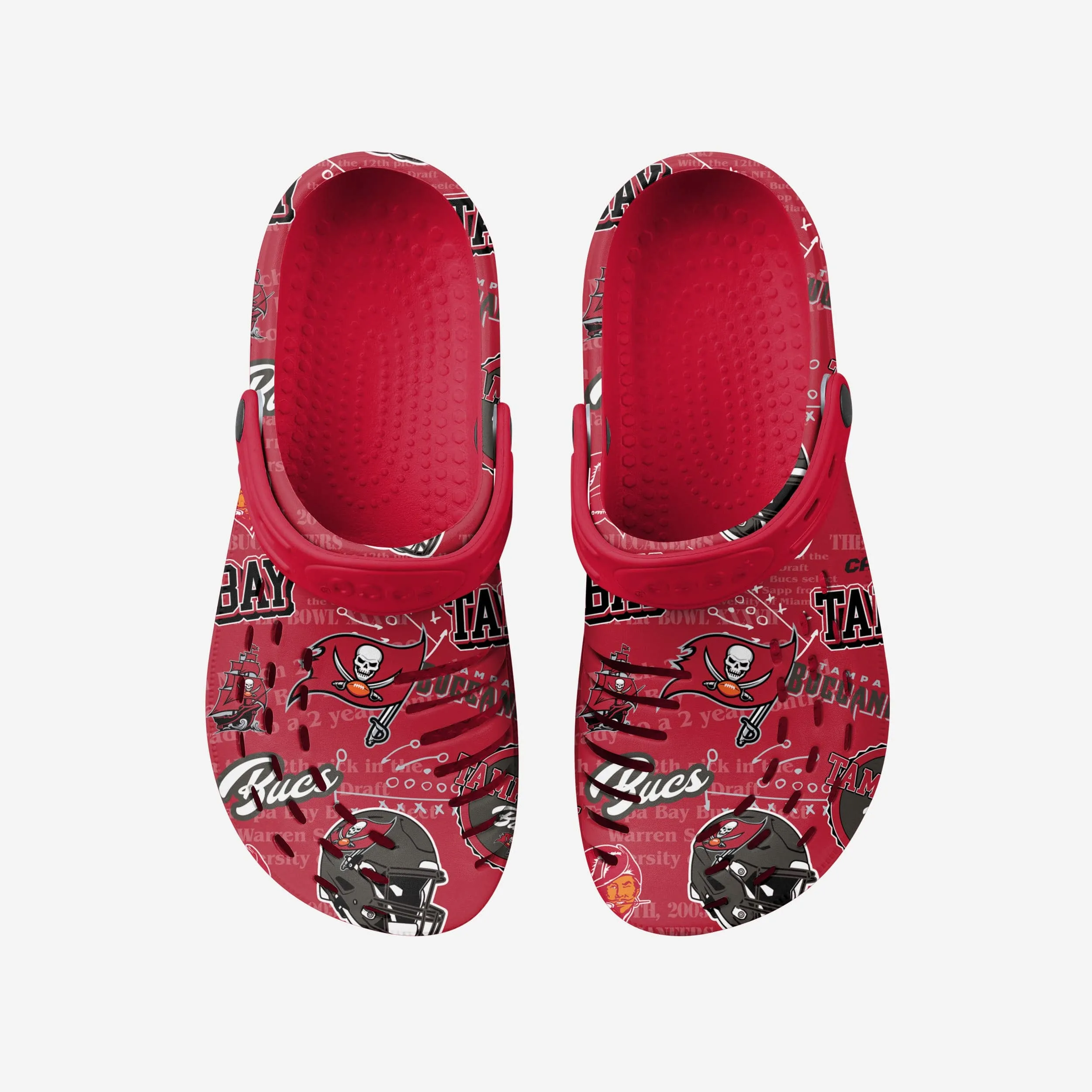Tampa Bay Buccaneers Historic Print Clog With Strap