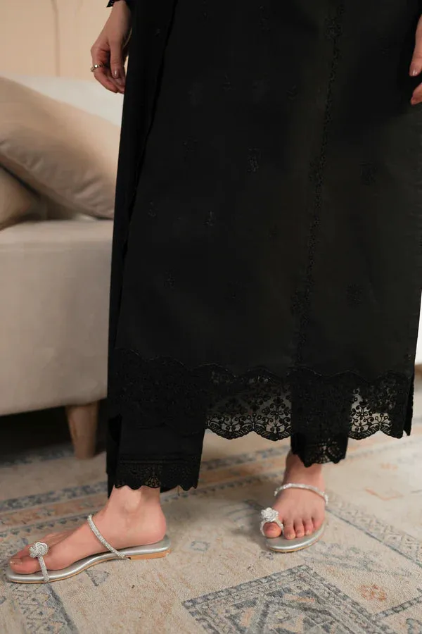 Tangled Mesh Sandals