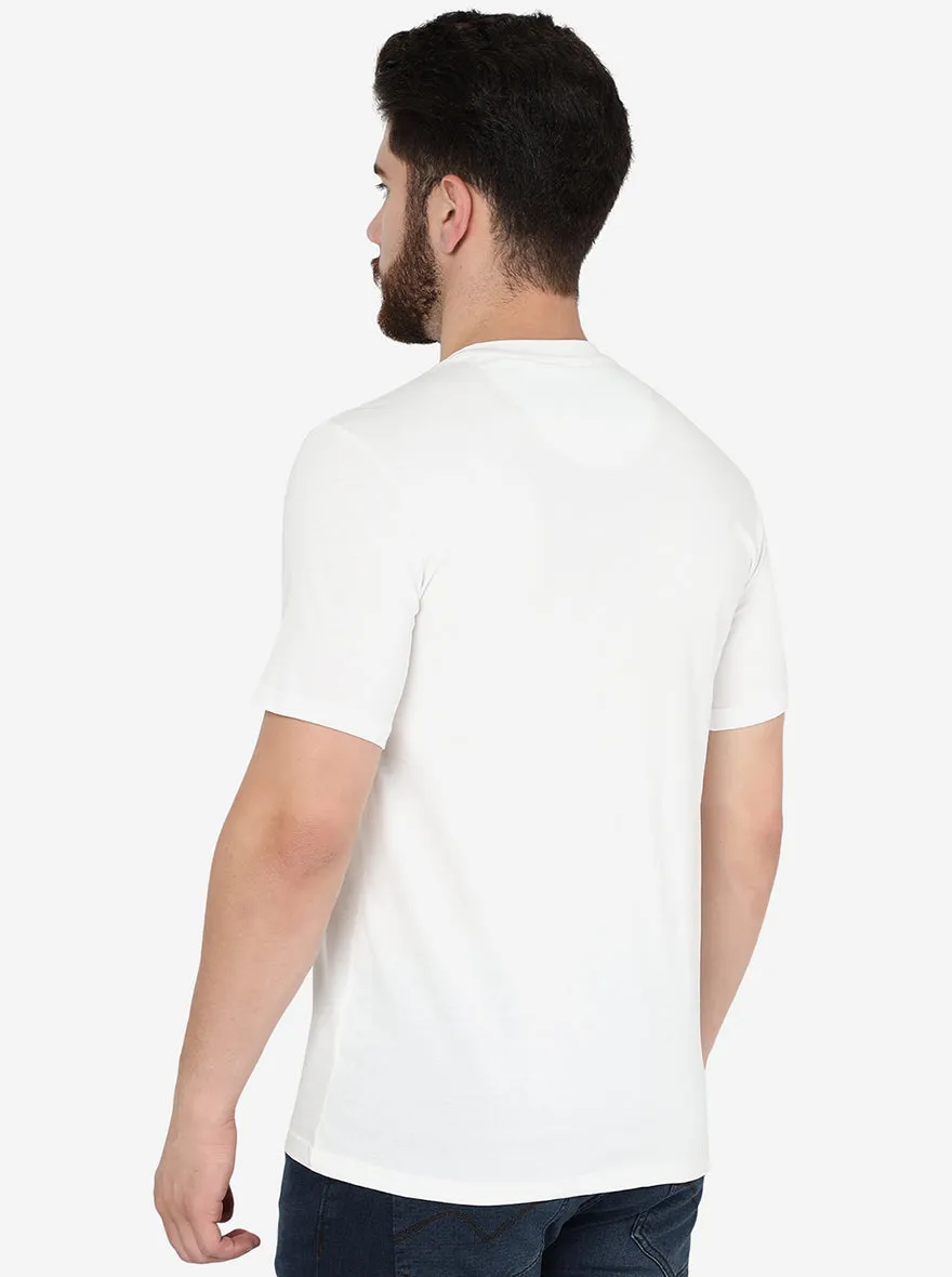 White Solid Slim Fit T-Shirt | JadeBlue